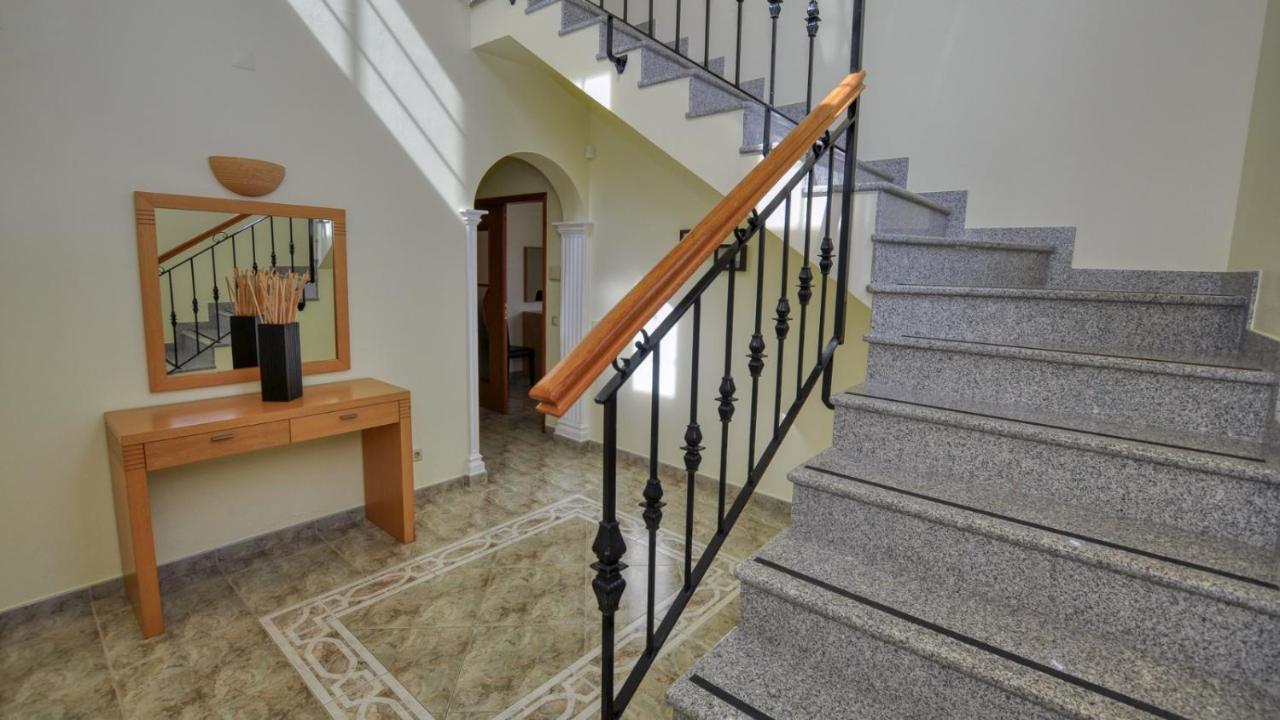 8-Bed Villa In Vilamoura-Sleeps-Playground-Pool 外观 照片